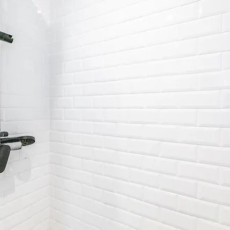 Guestready - City Of Lights Delight Apartament Paryż
